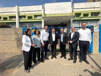 ביקור שר העבודה יואב בן צור , מנכ"ל המשרד ישראל אוזן ומ"מ מנכ"ל המוסד לביטוח לאומי הגב" ירונה שלום.
